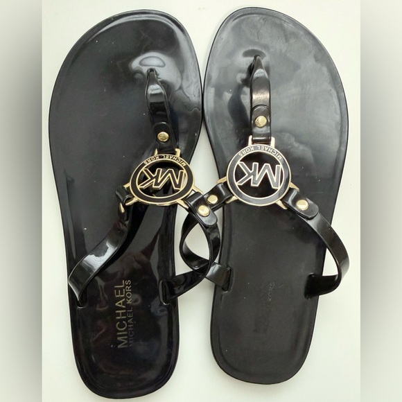 Michael Kors Shoes - Michael Kors Hannah Jelly Thong Black Sandals
